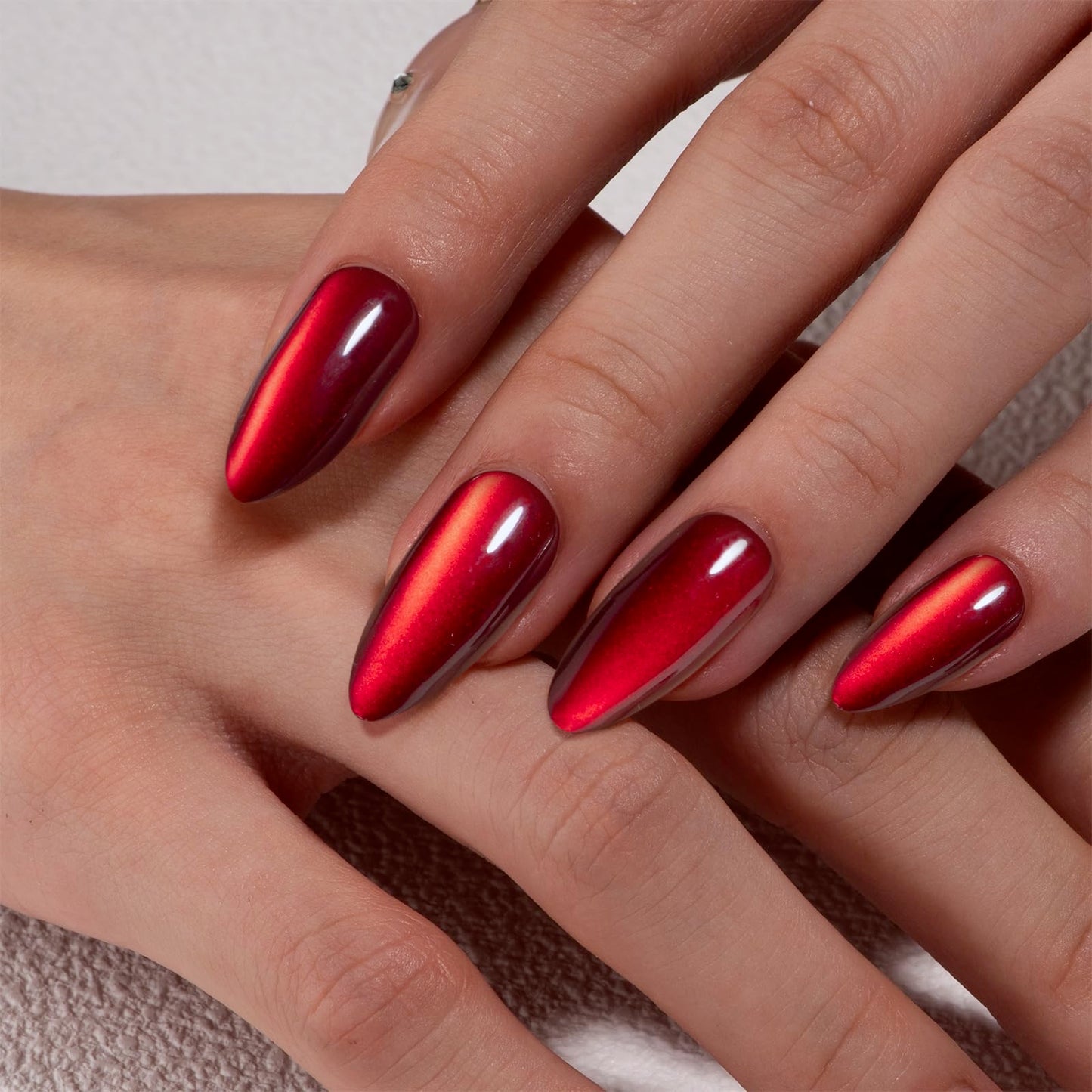 CurvLife Soft Gel Almond Press on Nails,Long Glossy Red Cat Eye Fake Nails with Apricot Design, Full Cover False Nails Tips Glossy Nude Glue on Christmas Nails Artificial Stick on Nails for Women