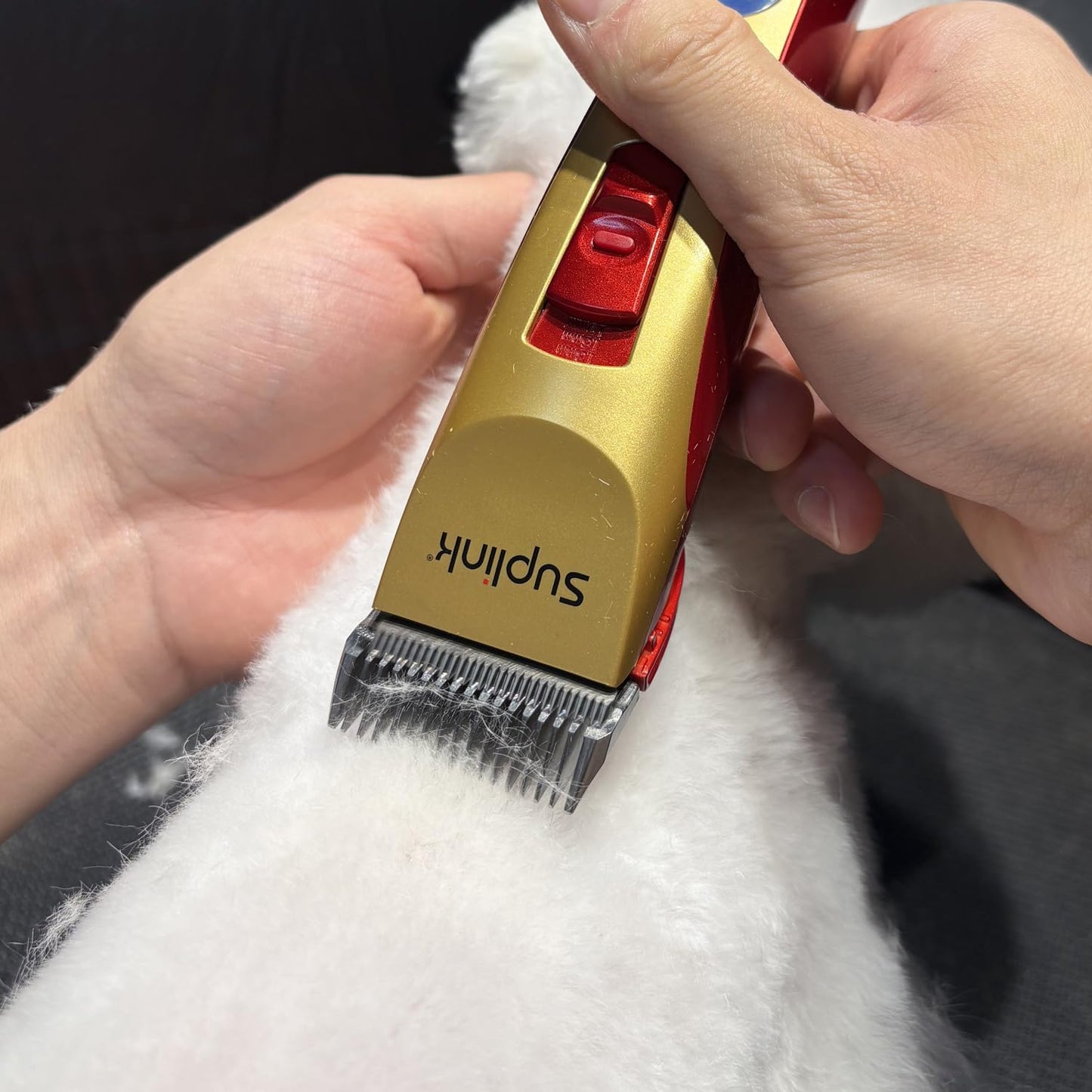suplink Dog Clippers for Grooming for Thick Heavy Coats/2-Speed Low Noise Rechargeable Cordless Pet Shaver with Stainless Steel 4 Blade for Dogs Pets and Animals
