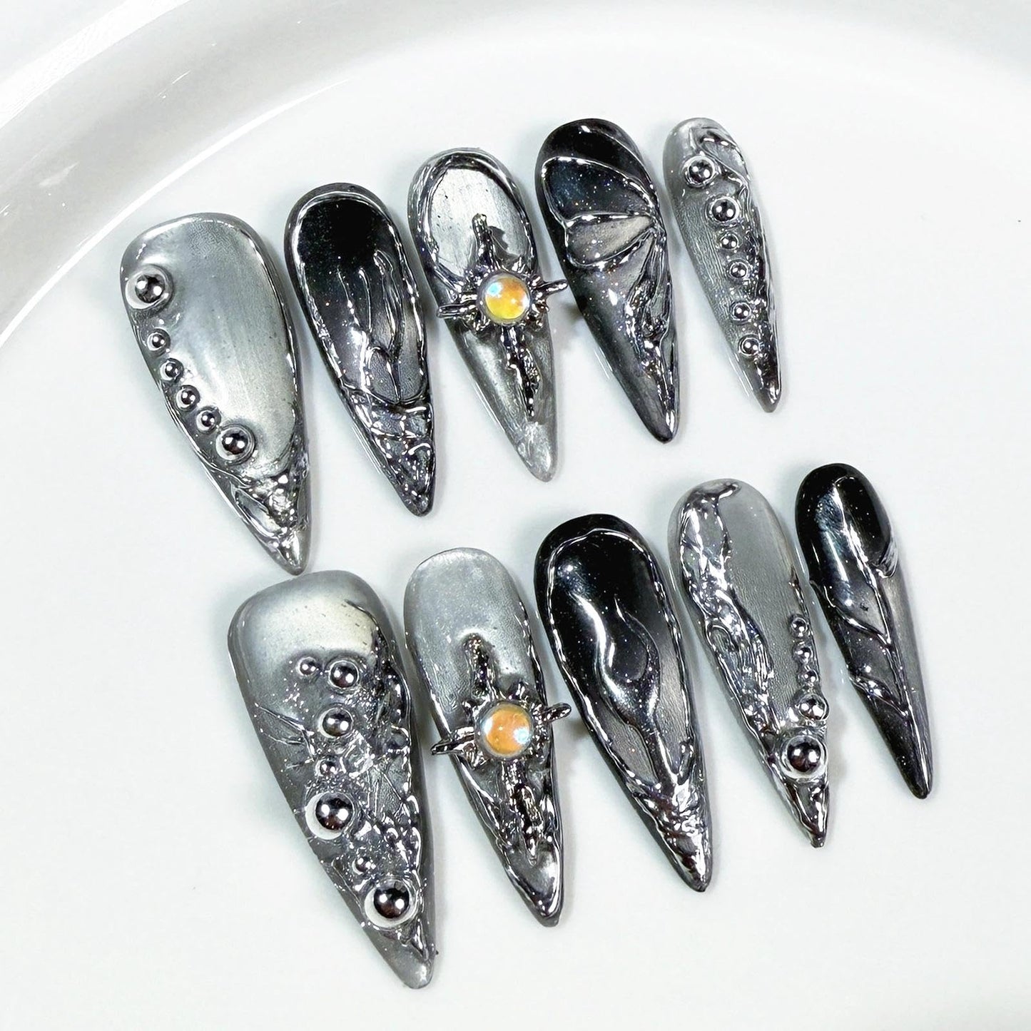Handmade 3D Metallic Futuristic Stiletto Press On Nails, Silver Black Mechanic Artisan Nails Set, Reusable Glossy Press-ons with Tool Kit (M)