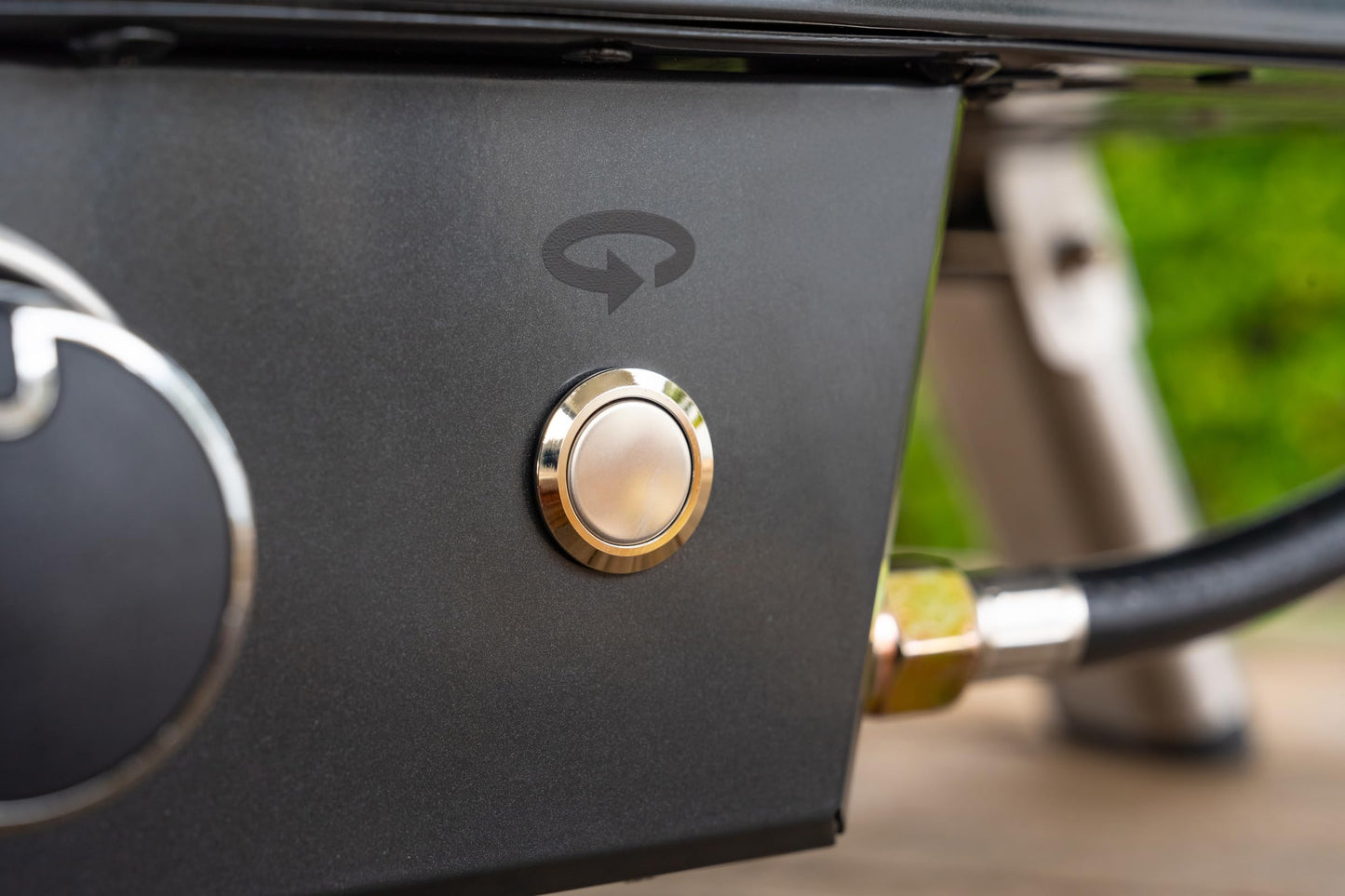 Nexgrill Ora 16" Portable Tabletop Propane Pizza Oven, 24,000BTUs, Portable Gas Pizza Cooker with Foldable Legs, Auto Rotating Cordierite Pizza Stone - 820-0088