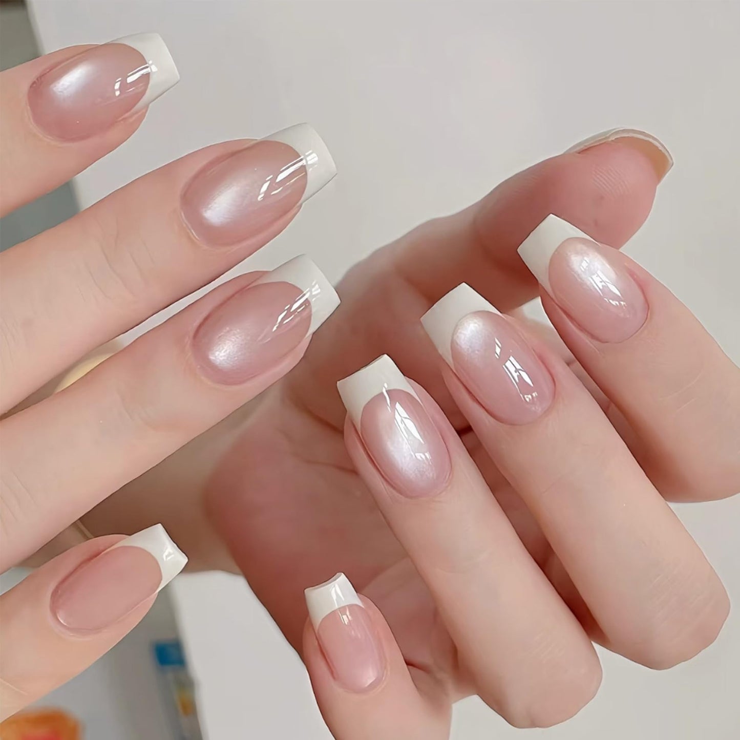 Taoyisent Cat Eye Press on Nails 24PCS Nude Pink French Tip Soft Gel Nails Short Square Glossy Magnetic Effect Fake Nails Reusable Full Cover Stick on Nails Kit