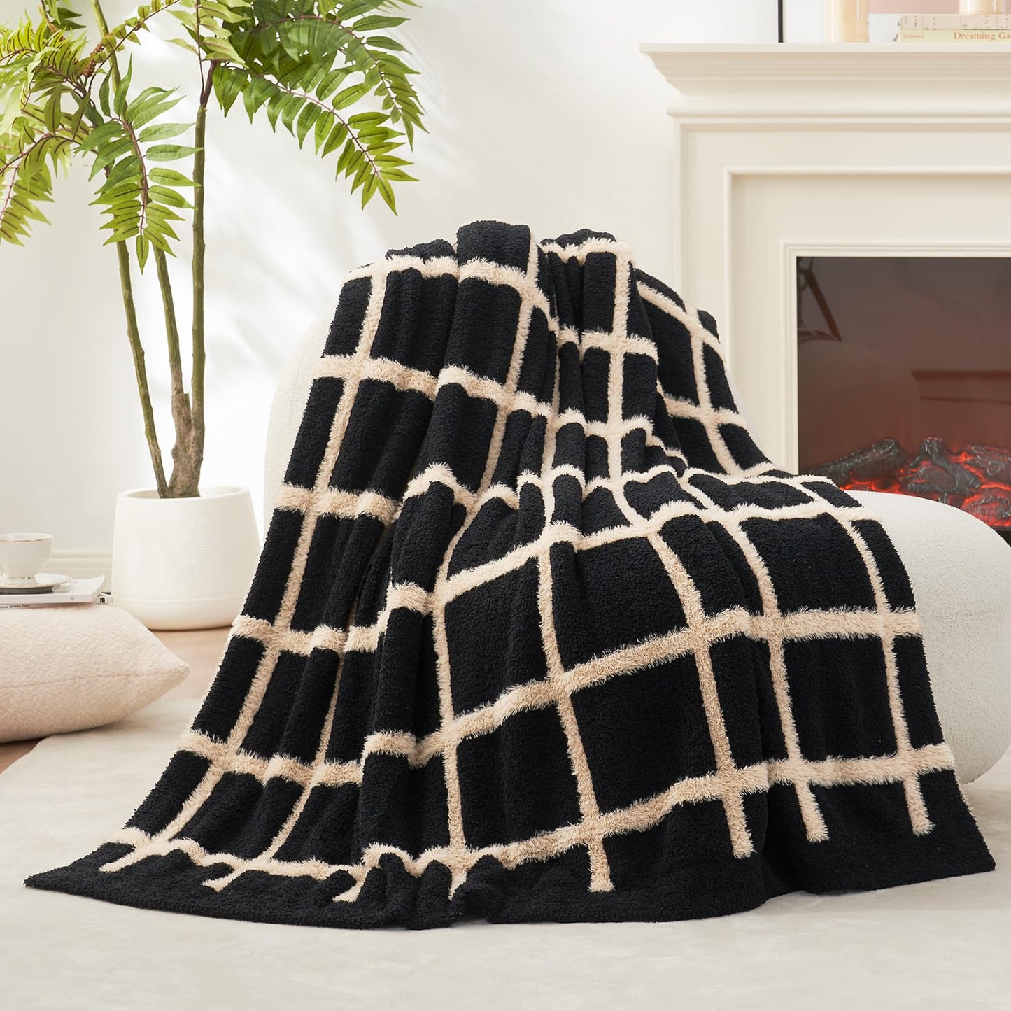 Amélie Home Beige Throw Blanket for Couch, Reversible Super Soft Warm Blankets Cozy Knit Blanket Fuzzy Plush Throws for Sofa Bed Living Room, 50" x 60", Heather Beige