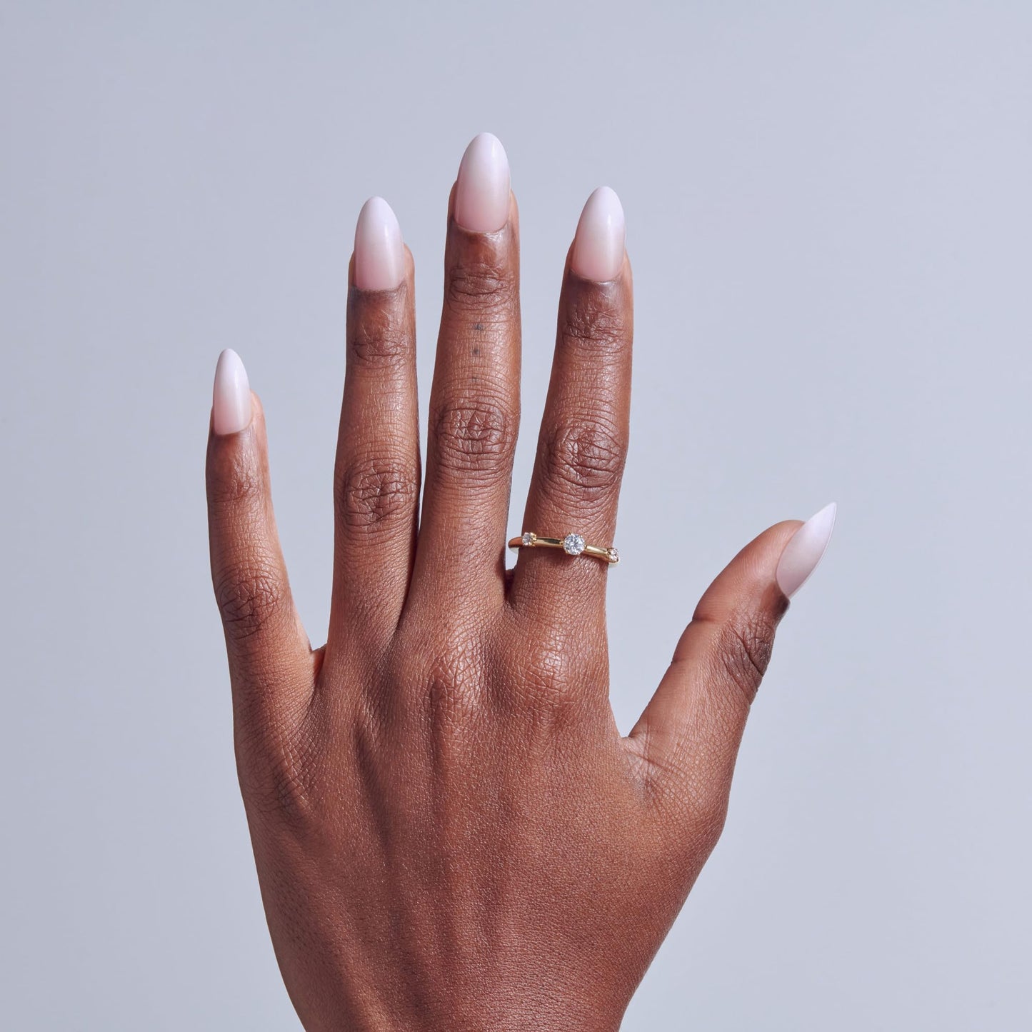 Kiss Core, Press On Nails, Nail glue included, 'Dulcet', Pink, Medium Size, Almond Shape, Includes 32 Nails, 2g Glue, 1 Manicure Stick, 1 Mini File
