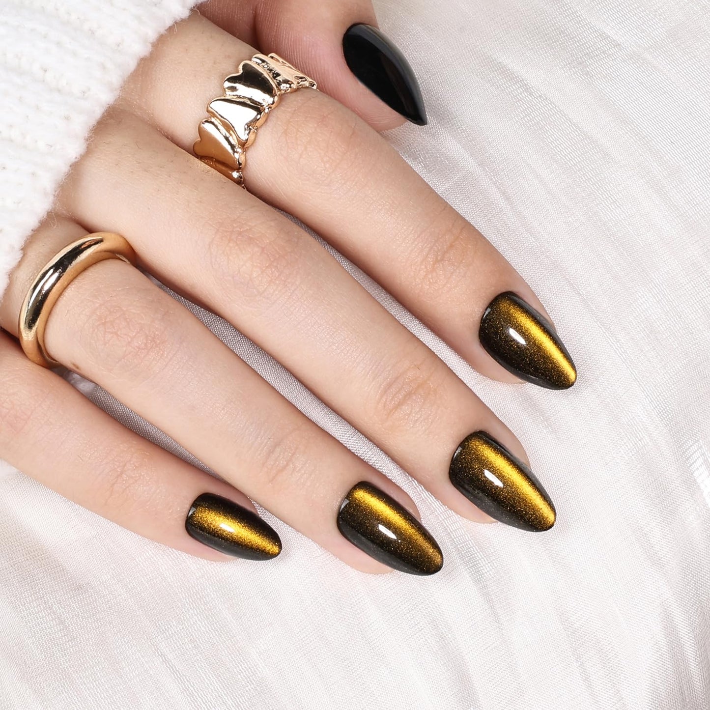 Gold Cat Eye Press On Nails - Gold Short Almond Fake Nails, Cateye Press On Nails Reusable Stick On Nails in 16 Sizes, 32pcs False Nail Kit for Women & Girls (Golden Cat Eye)