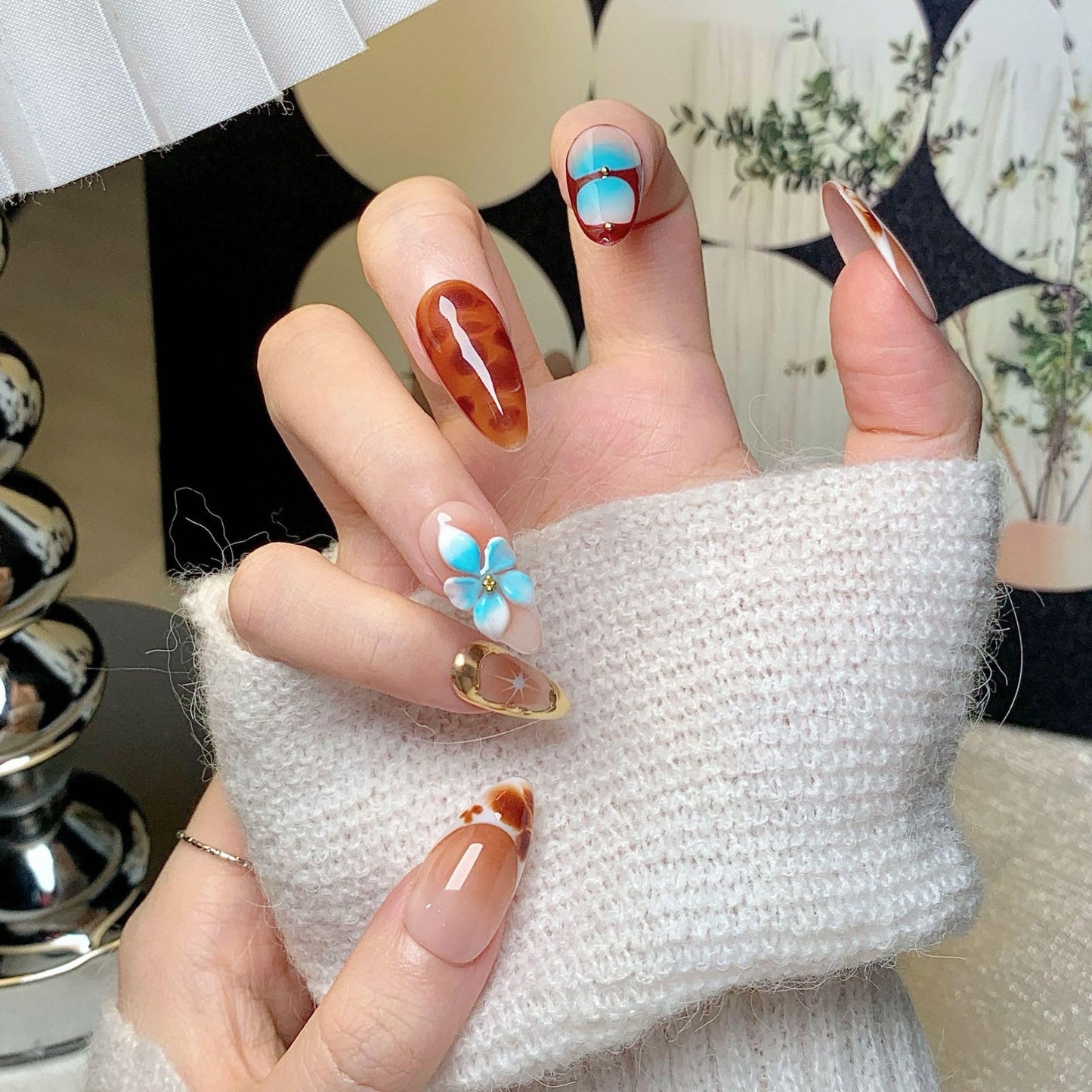 Medium Press on Nails Almond - Handmade Fake Nails with Flower Gold Line Deisgn - Ombre Brown False Nails Fall Nails Press ons for Women - (Size M)