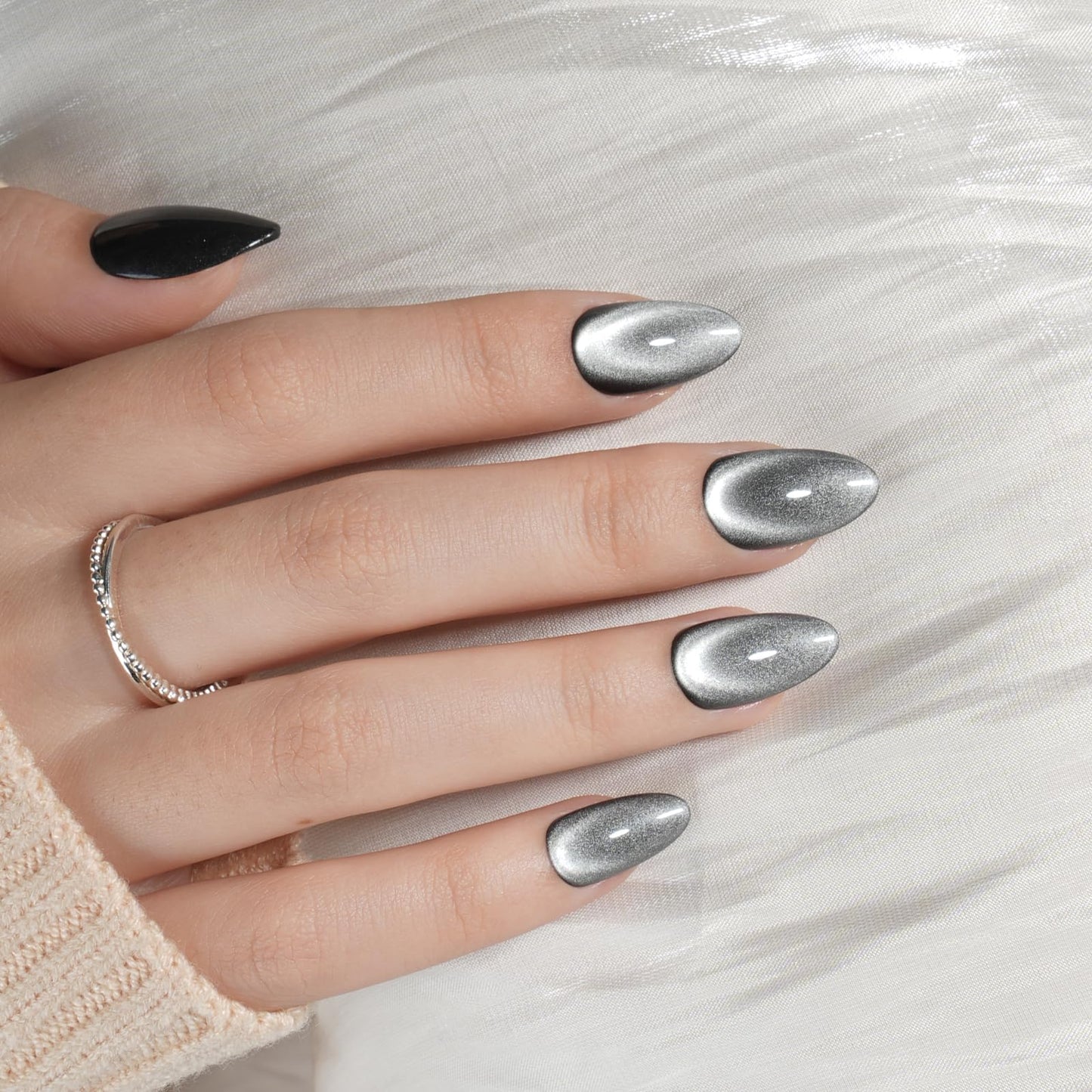 Black Cat Eye Press On Nails - Short Almond Black Nails Press ons for Women, Reusable Glossy Fake Nails Kit with Glue, 32 Pieces in 16 Sizes