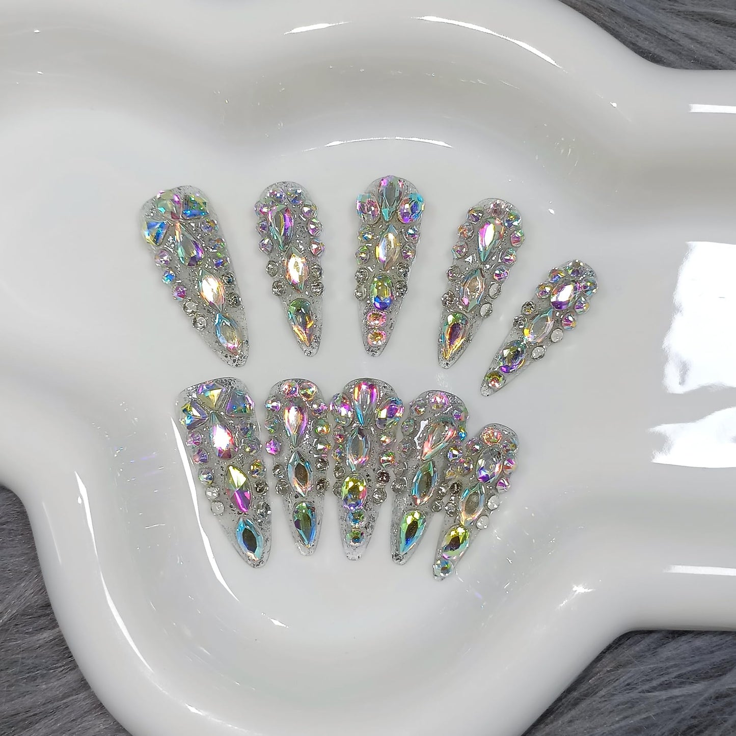 TENPAL 10Pcs Luxury Press On Nails Long Stiletto,Full Cover Crystal Glitter Fake Nail Set with Tools,Reusable Bride Wedding Nails for Bridal Party Bachelorette,Statement Making Glamorous Nail(M)