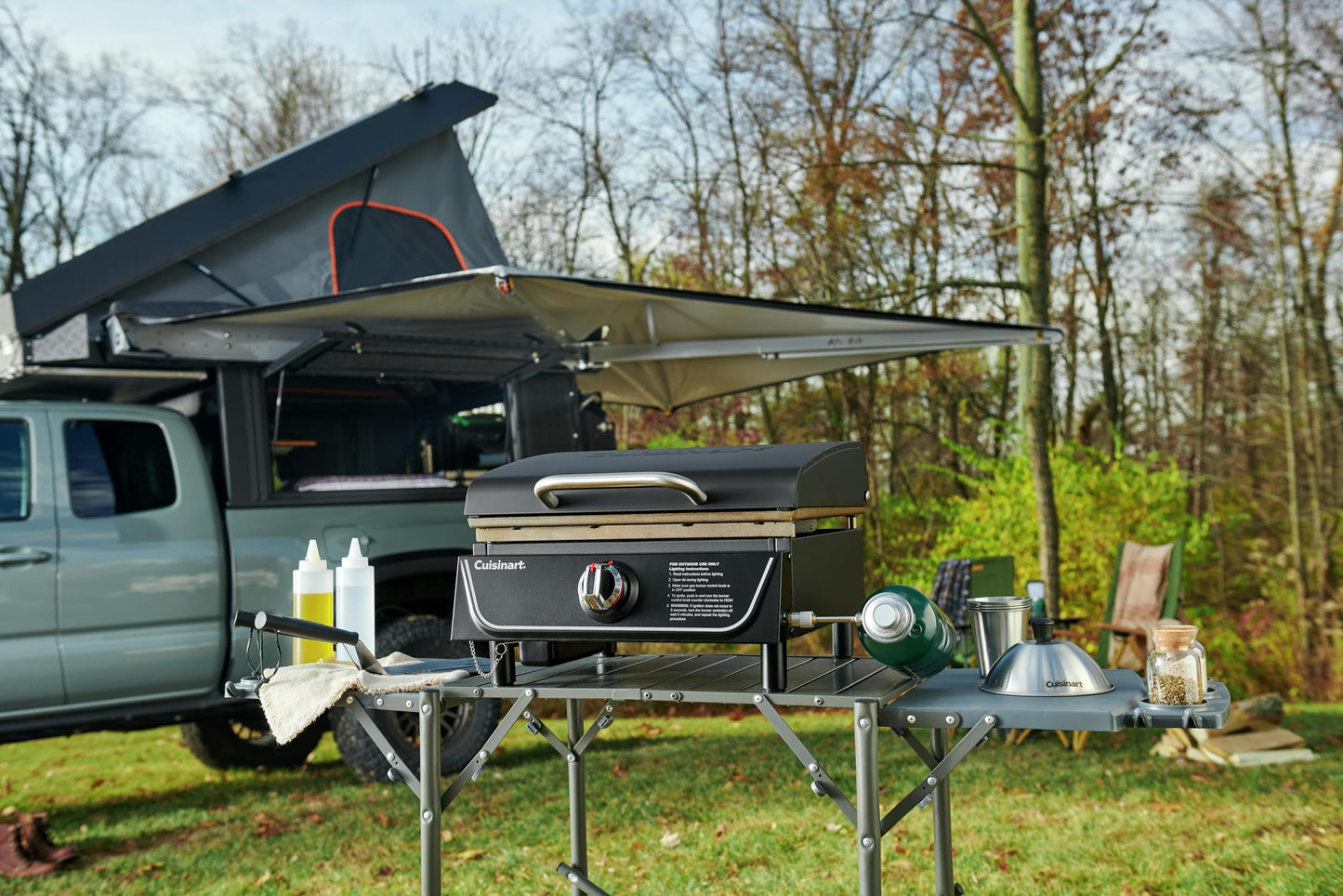 Cuisinart 17” Tabletop Gas Griddle with Hood, Easy Assembly Compact Outdoor Flat-Top Grill with Grease Cup, 255 Sq. In Cooking Space Perfect for Camping, Tailgates and BBQs