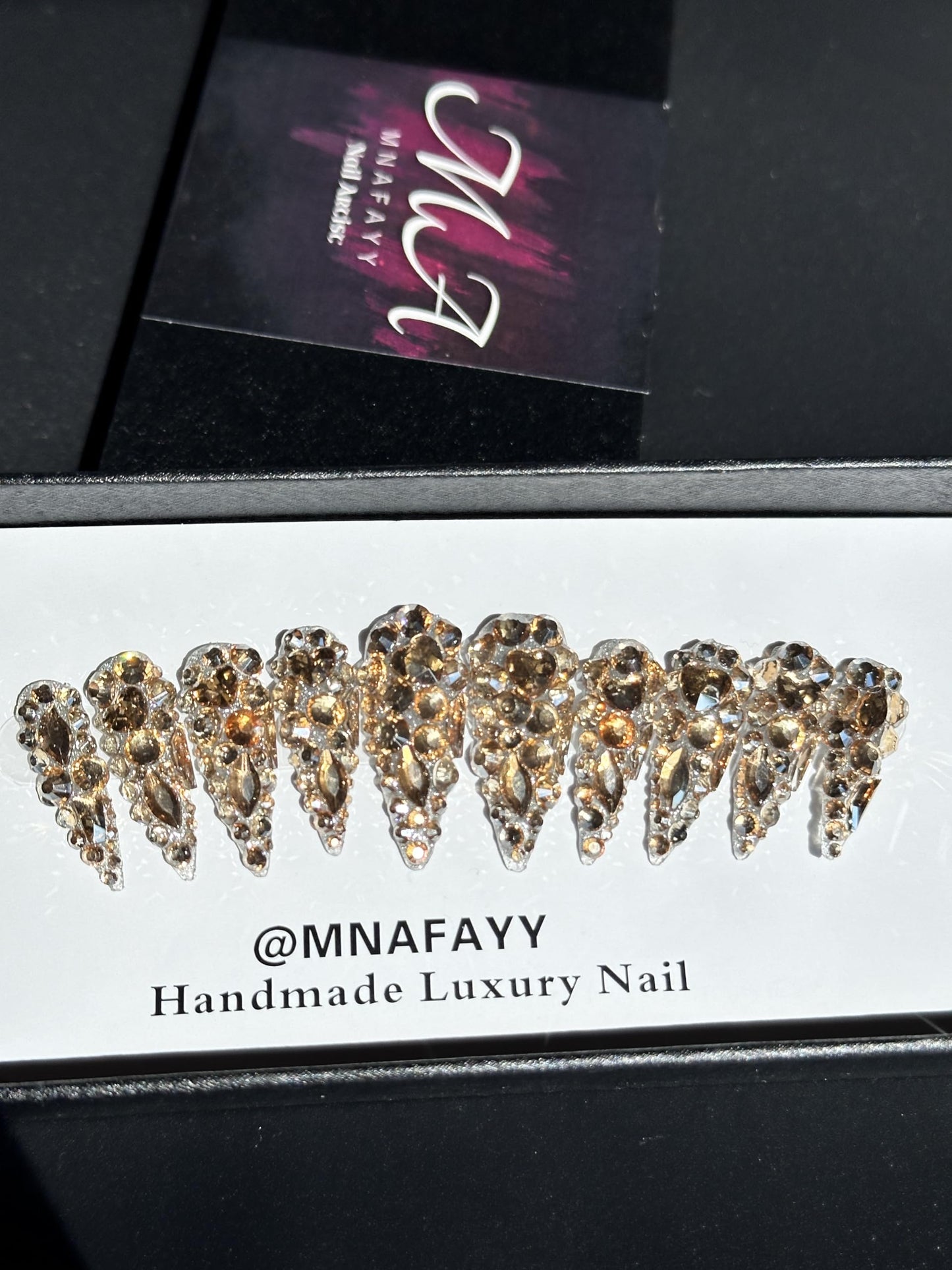 MNAFAYY Luxury Gems 100% Handmade Nails Gold Long Stiletto Press On Nails Full Cover 3D Rhinestone Crystal Gorgeous Reusable UV Finished Fake False Nails Acrylic Nail Kit With Box Gifts for Women M