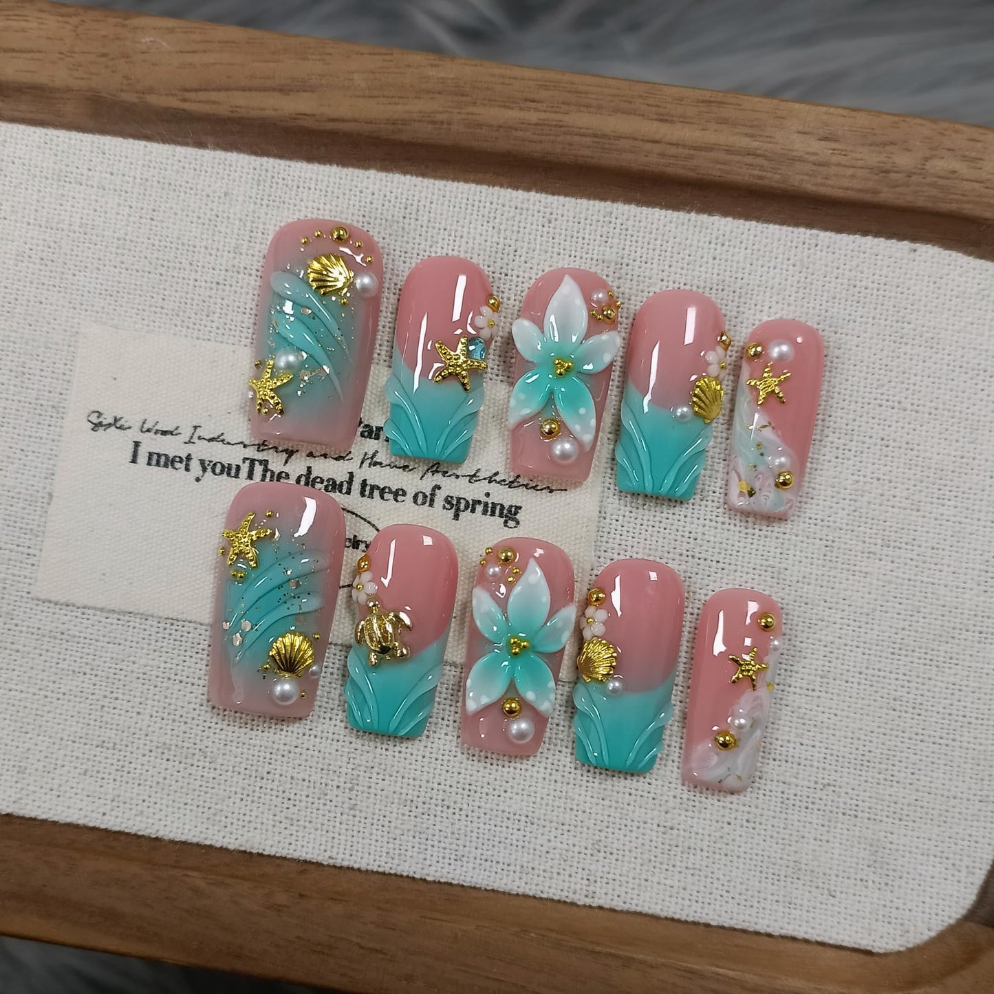 TENPAL Handmade Coffin Press on Nails Medium- Emerald Green Blushing Ombre Fake Nails with 3D Starfish & Shell Design, Coastal Elegance Style Glossy Acrylic Flowers False Nails with Tools(L)