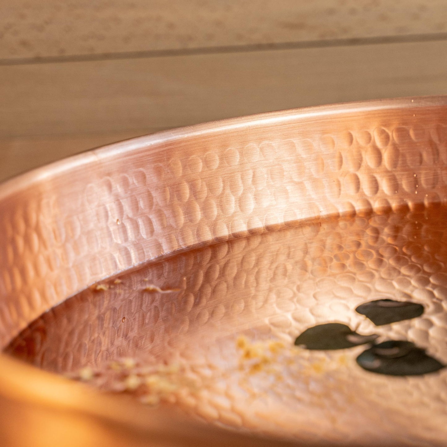 ALFIQ Hammered Copper Pedicure Bowl, 12 Inches, Portable Basin, Matte Finish
