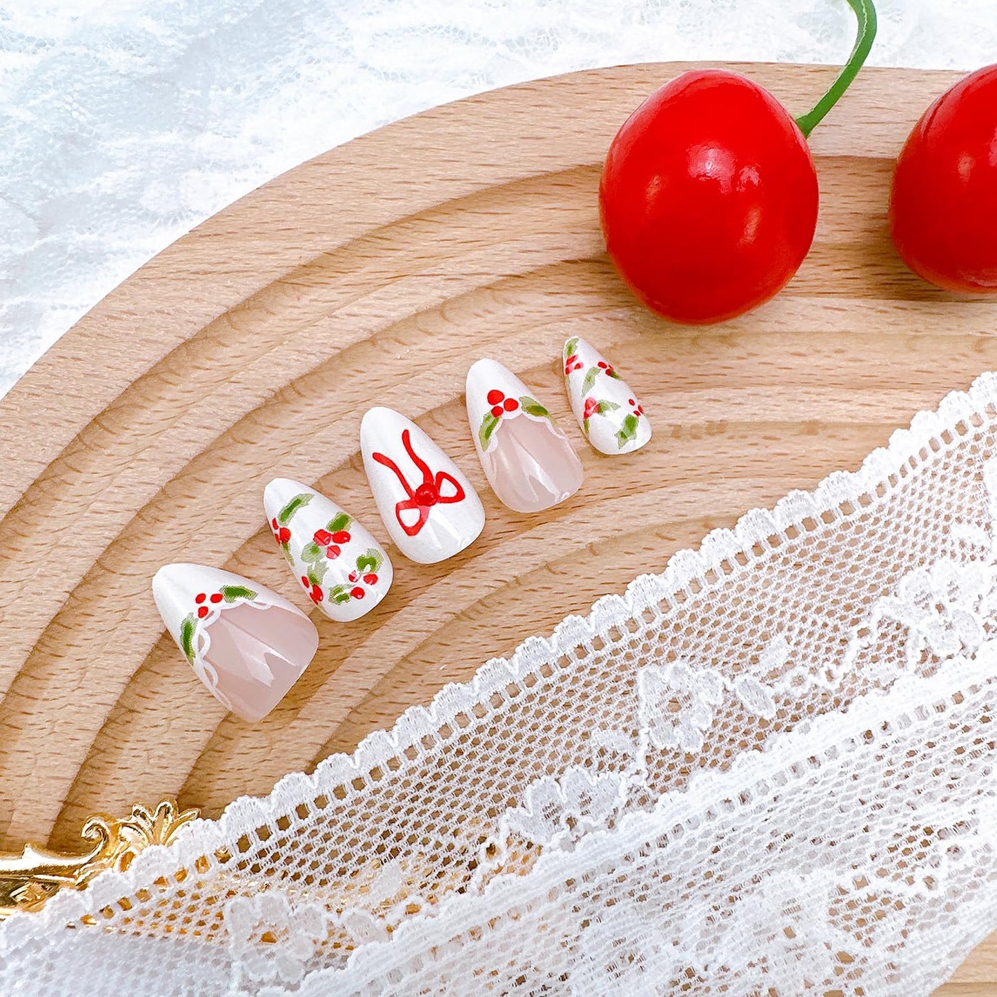 24Pcs Christmas Press on Nails Short Almond Red Bow Fake Nails with Rhinestones Christmas Holly Acrylic Nails Winter French Tip False Nails New Year Full Cover Stick on Nail for Women Nail Art Design