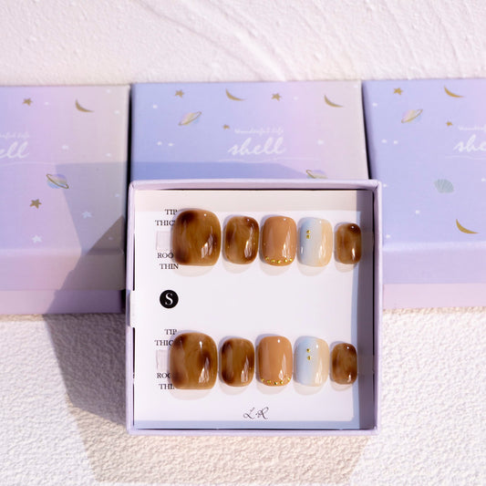 Light Rain Short Square Press on Nails - Amber, 3D Handmade Brown Reusable Gel UV Finished False nails, Hand-Painted Fake Nails with Design by Professional Manicurist, Short Square, Large Size