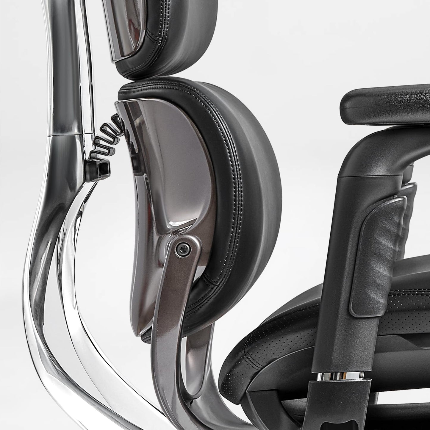 EUREKA ERGONOMIC Executive Office Chair, High Back Office Chair with Lumbar Support, Silicone Leather Executive Desk Chair Comfy Computer Chair with Headrest for Home Office, Black