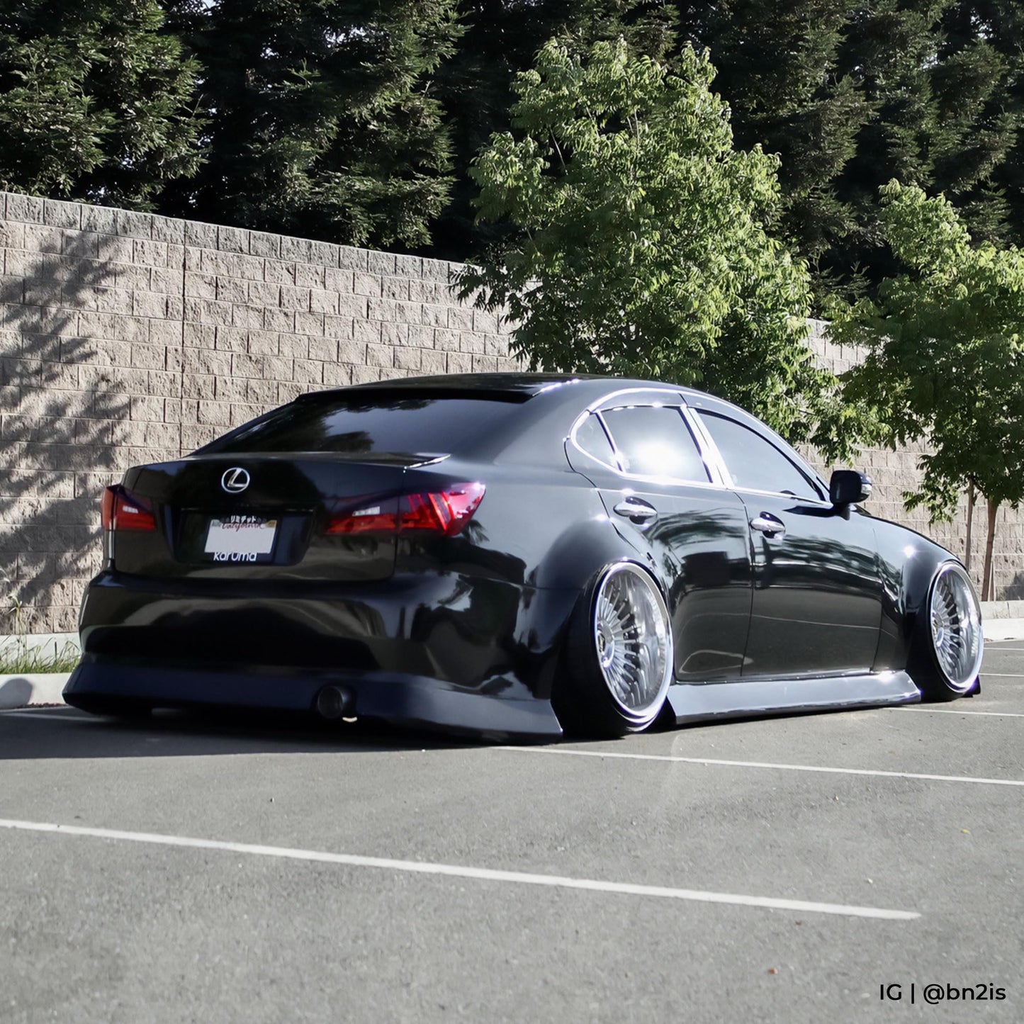 VViViD+ Ultra Gloss Premium Vinyl Car Wrap Film (15ft x 5ft, Gloss Piano Black)
