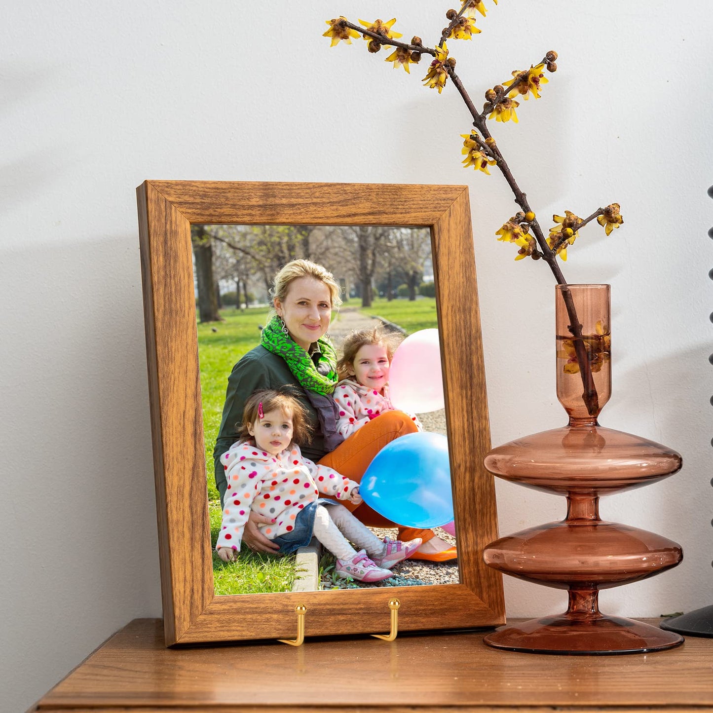 IBosins 5 Pack 6 Inch Plate Holder Display Stands, Metal Gold Frame Stand for Picture, Book, Photo Easel, Creation, Collectibles