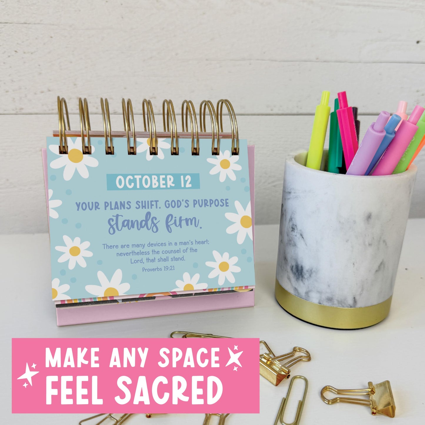 Daily Bible Verse Desk Flip Calendar 2026 - Daily Scripture Flip Calendar, Inspirational Desk Calendars 2026, Christian Perpetual Calendars, Motivational Quotes for Desks, Christian Graduation Gifts