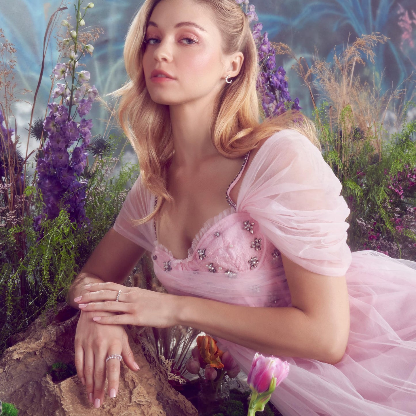 WICKED X imPRESS Press On Nails, New Improved Adhesive, Up To 10 Day Hold, ‘Glinda-fied’, Pink, Short Squoval, Includes 30 Fake Nails, 1 Prep Pad, 1 Manicure Stick, 1 Mini File
