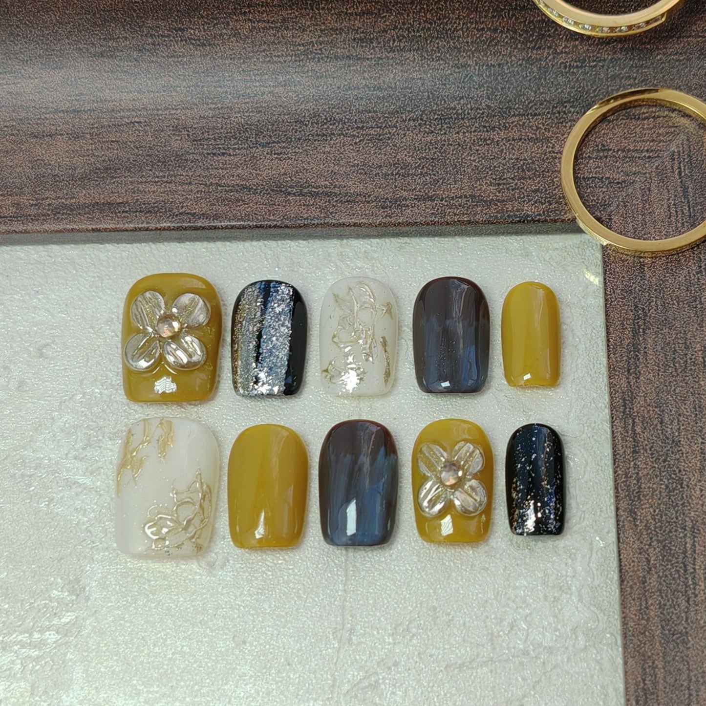 Short Square Press on Nails 3D Flower False Nails with Designs, Glitter Fake Nails Handmade Reusable Manicure Kit (Ginger#Small)