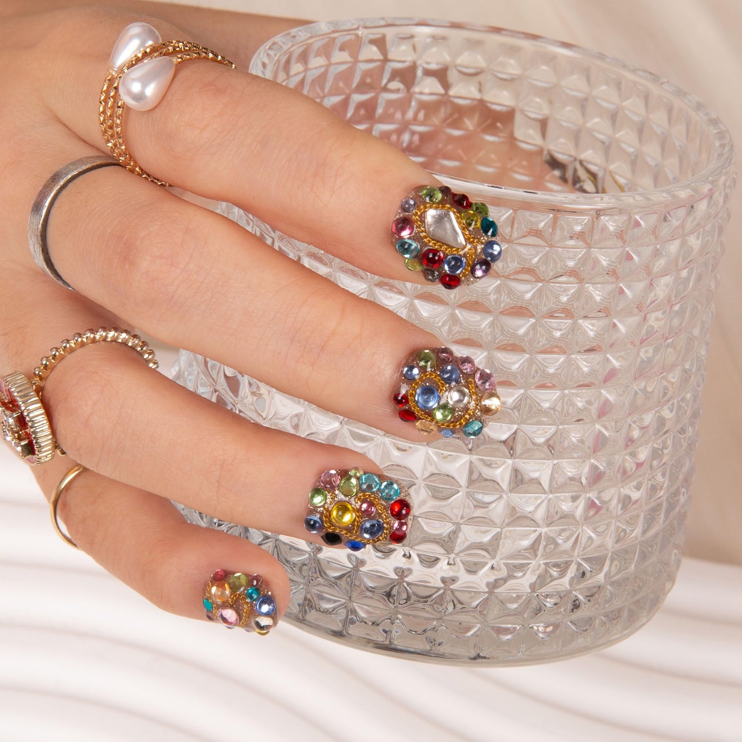 LOVFUL Press on Nails Rainbow Luxe | Handmade with Full Covered Crystals | Reusable Full Cover Nails | Square Short 0.8 in | K21(YH482)-S