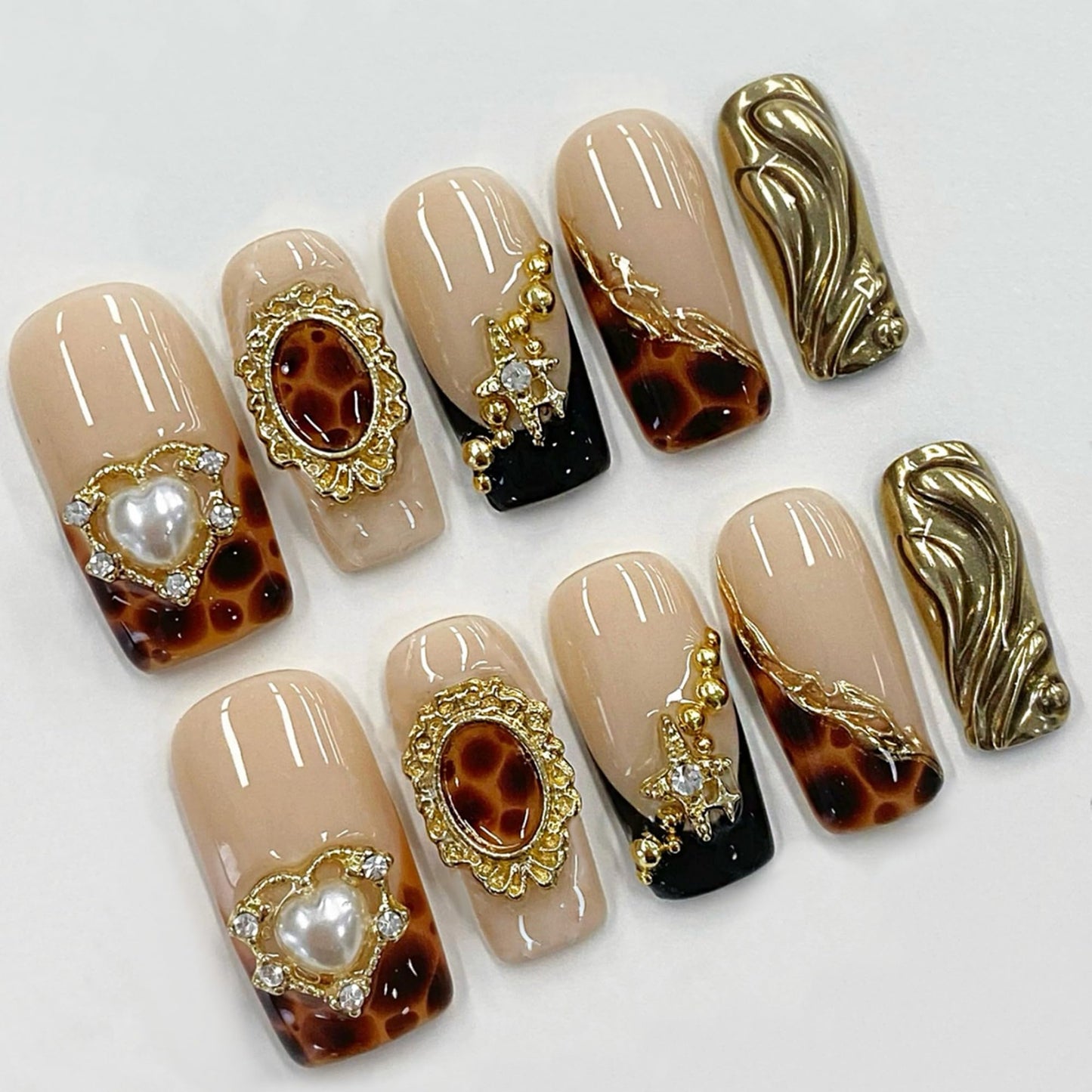 octoswave Press on Nails Medium Square Fake Nails 3D French Artificial Nail Leopard and Sparkly Gold Rhinestones Stick on Nail for Women 24pcs