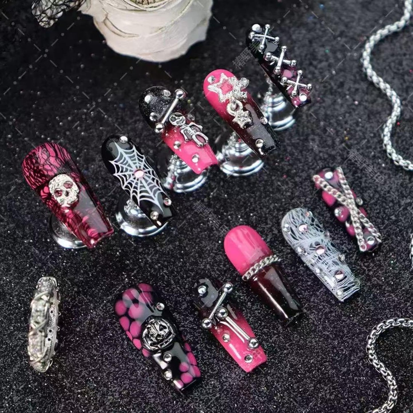 Handmade Press on Nails Halloween Nail Press ons Long Coffin Fake Nails with Pumpkin Skeleton Star Charms Design Ombre Black Pink False Nails Reusable Halloween Handmade Nail for Women Size L