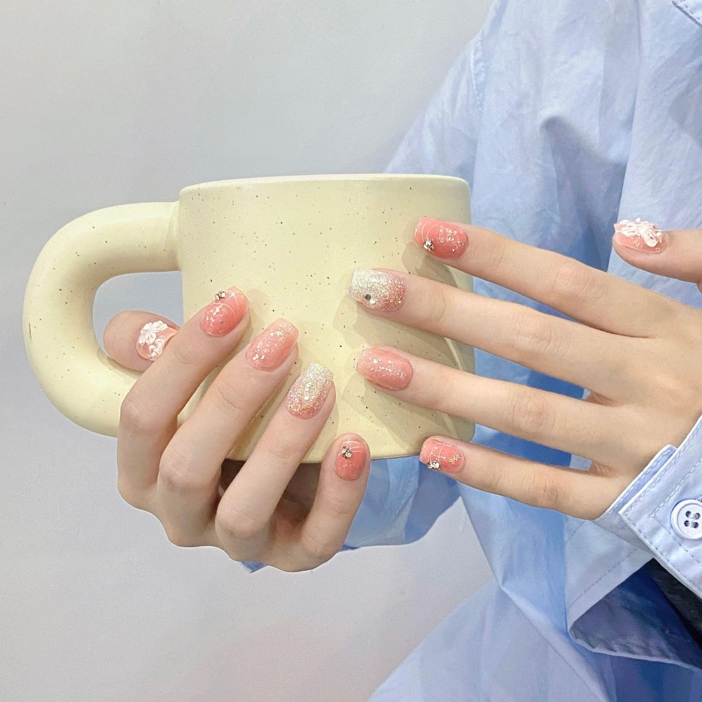 Wsiliana Handmade Fake Nails Press On Nails Medium Short Coffin Pink Tip 3D Design Art Charms Cute with Storage Box 10 Pcs (027, XS)