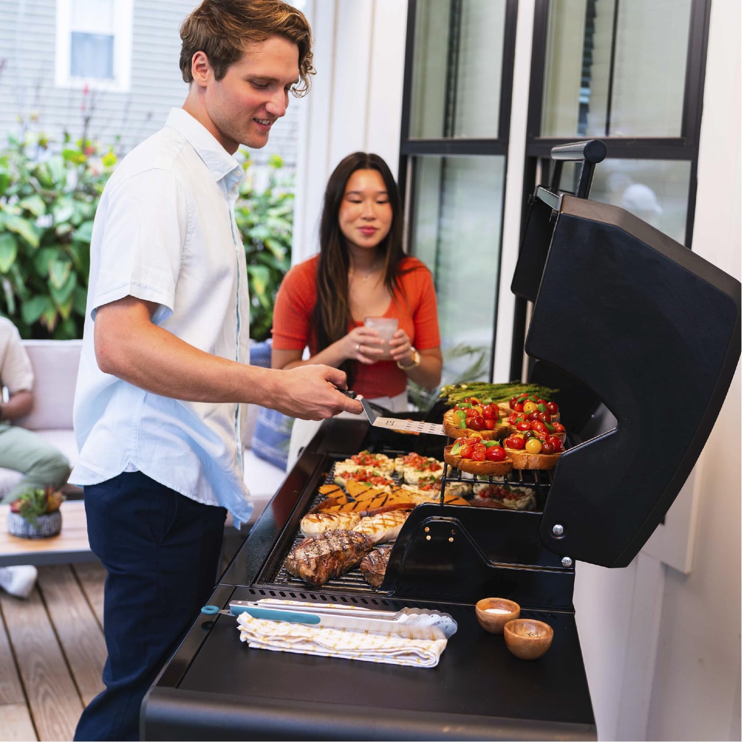 Charbroil Pro Series with Amplifire Infrared Technology 4-Burner Propane Gas Grill Cabinet with Side Burner, Black - 463281024