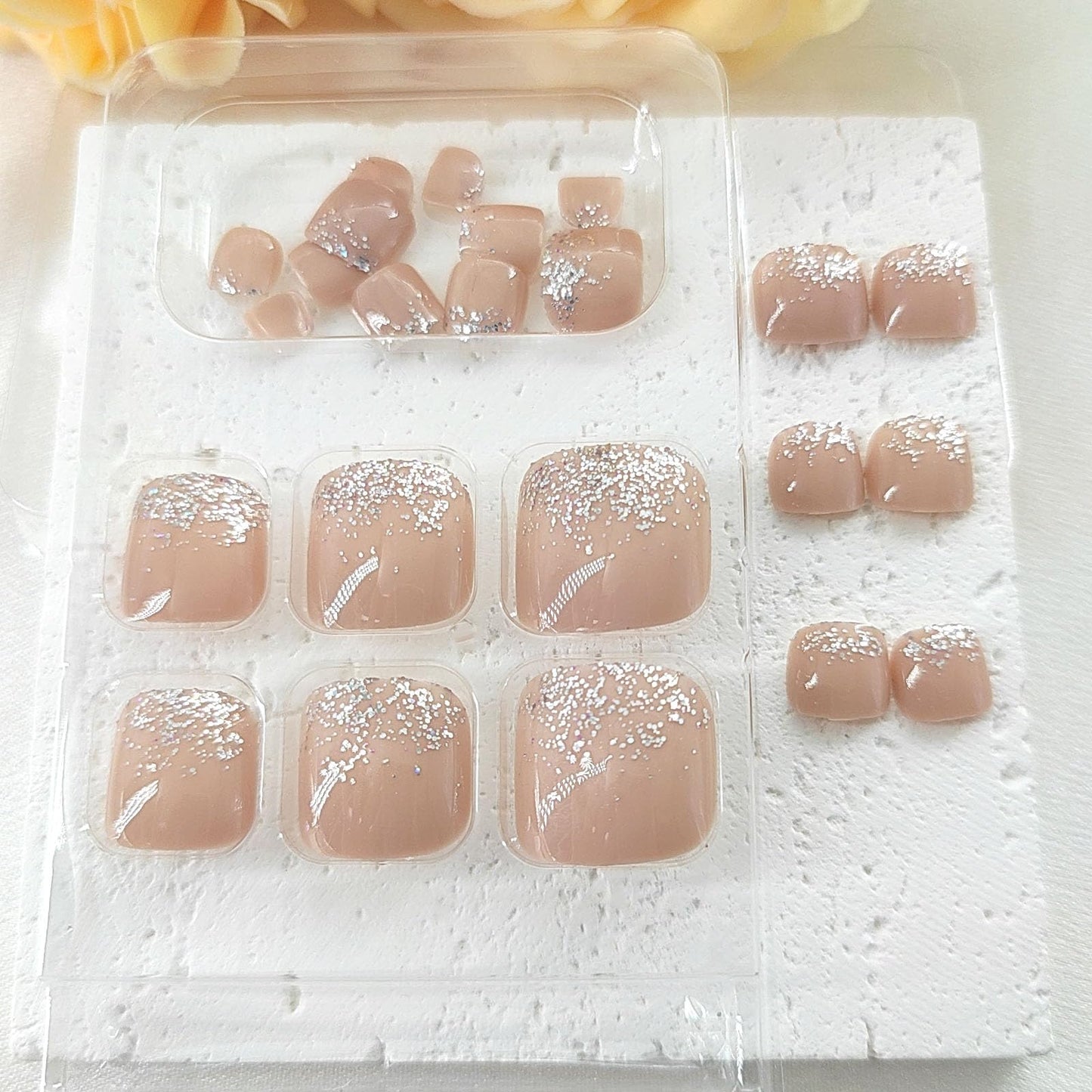 Square Press on Toenails Short Fake Toe Nail with Glitter Sequins Design Toenail Glue on Light Brown Full Cover Press on Toe Nail Cute False Toenail Glossy Toenails Stickers for Women 24Pcs