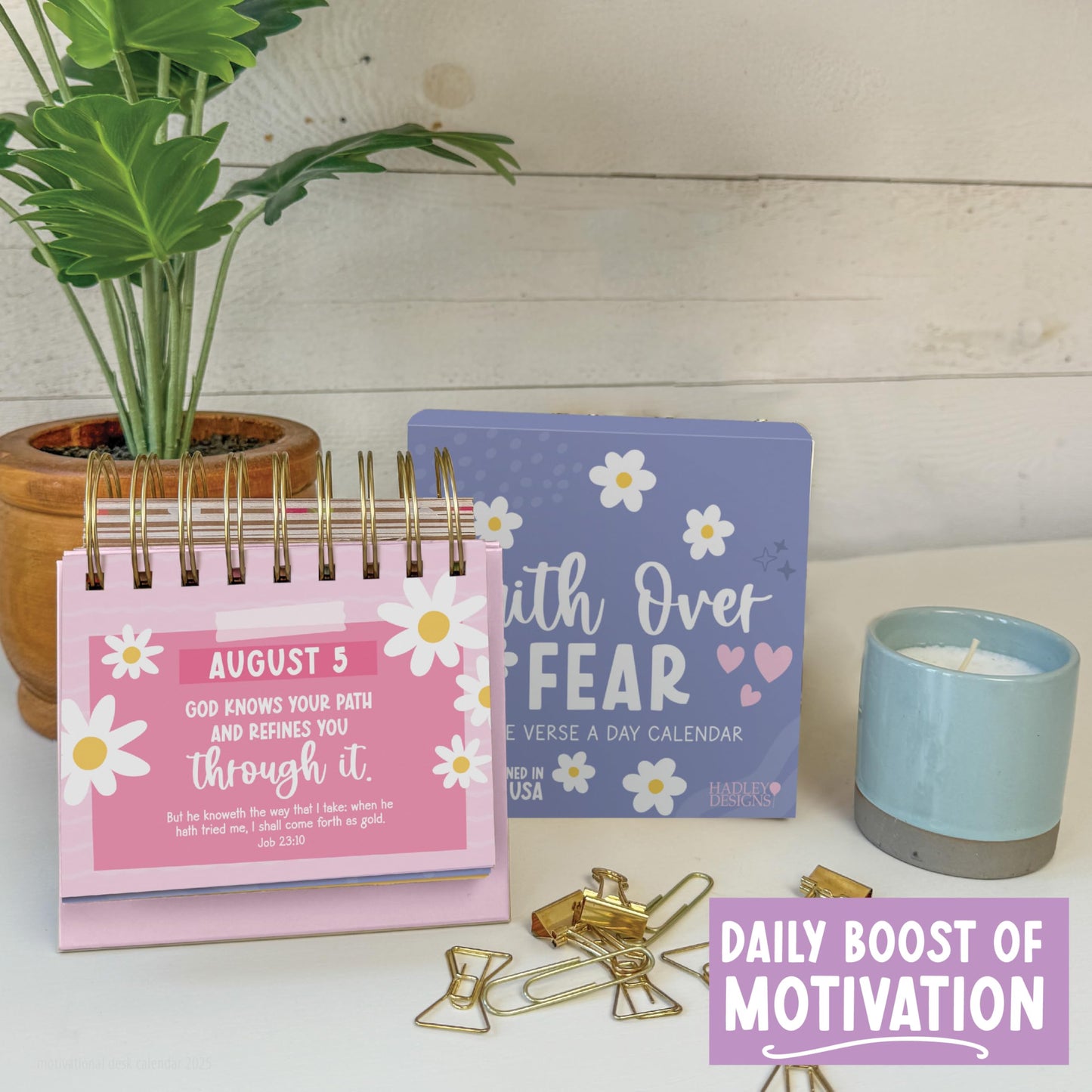 Daily Bible Verse Desk Flip Calendar 2026 - Daily Scripture Flip Calendar, Inspirational Desk Calendars 2026, Christian Perpetual Calendars, Motivational Quotes for Desks, Christian Graduation Gifts