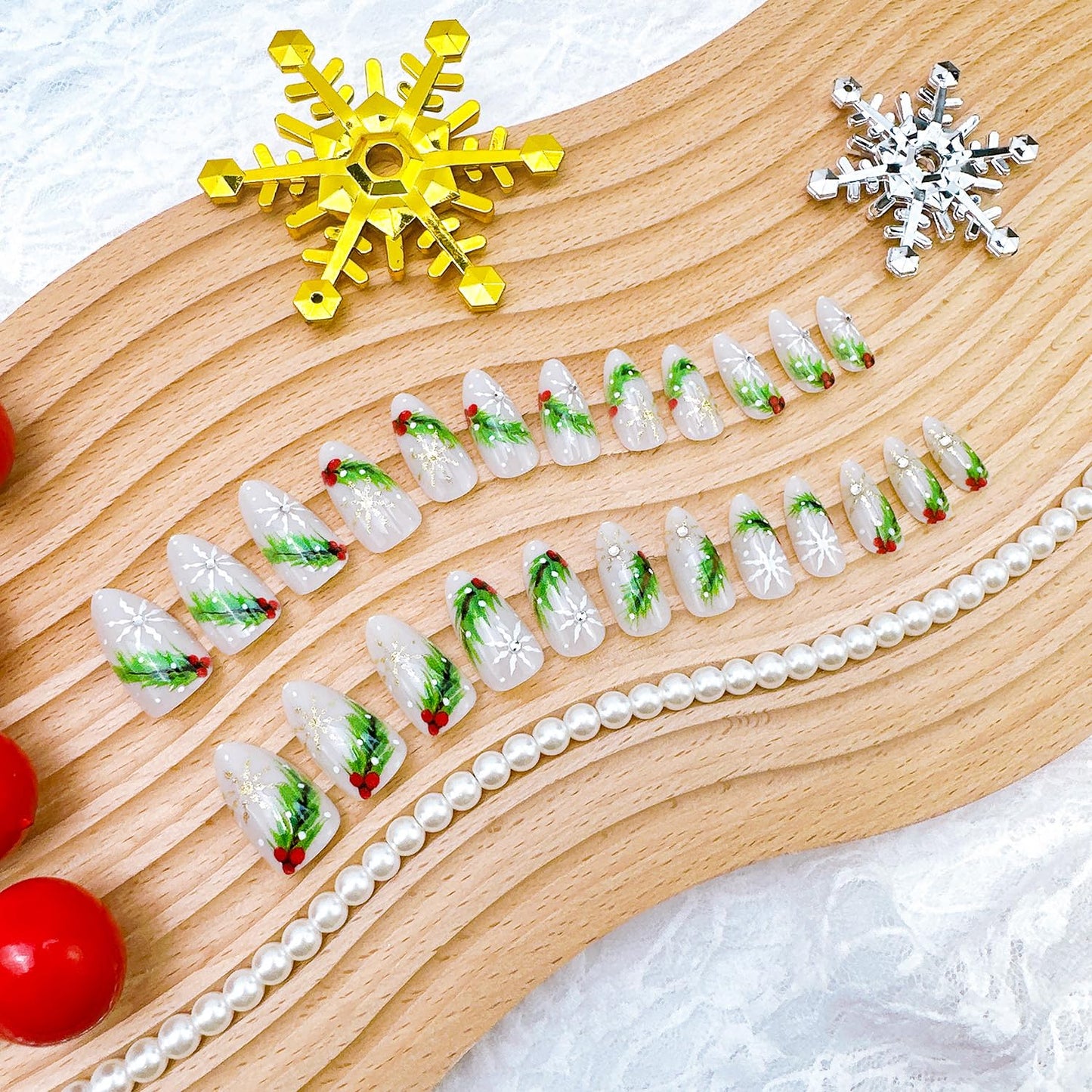 24Pcs Christmas Press on Nails Medium Almond Gold Snowflake Fake Nails with Diamond Designs Christmas Holly Acrylic Nails Winter Snowflake False Nail Tips Xmas Full Cover Glue on Nails for Women