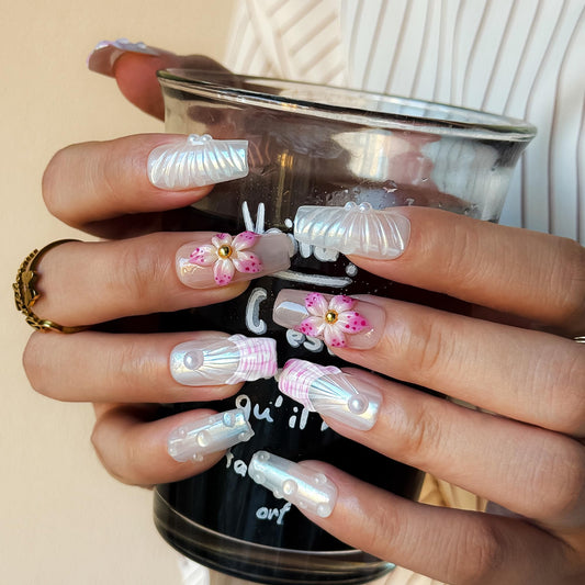 Pink Shell Dream Romantic 3D Floral Pearl Press on Nails, Elegant Girly Acrylic UV Gel Fake Nails for Women, Cute Press-Ons for Date Party Daily Wear (Pink, S)