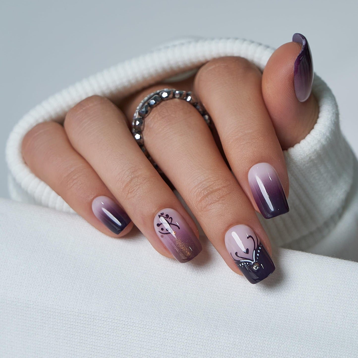 CurvLife Purple Ombre Press On Nails Medium for Women, Square Soft Gel Fake Nails, Nude to Dark Purple Gradient Glue On Nails Kit with Glitter & Rhinestone Design, Salon Quality