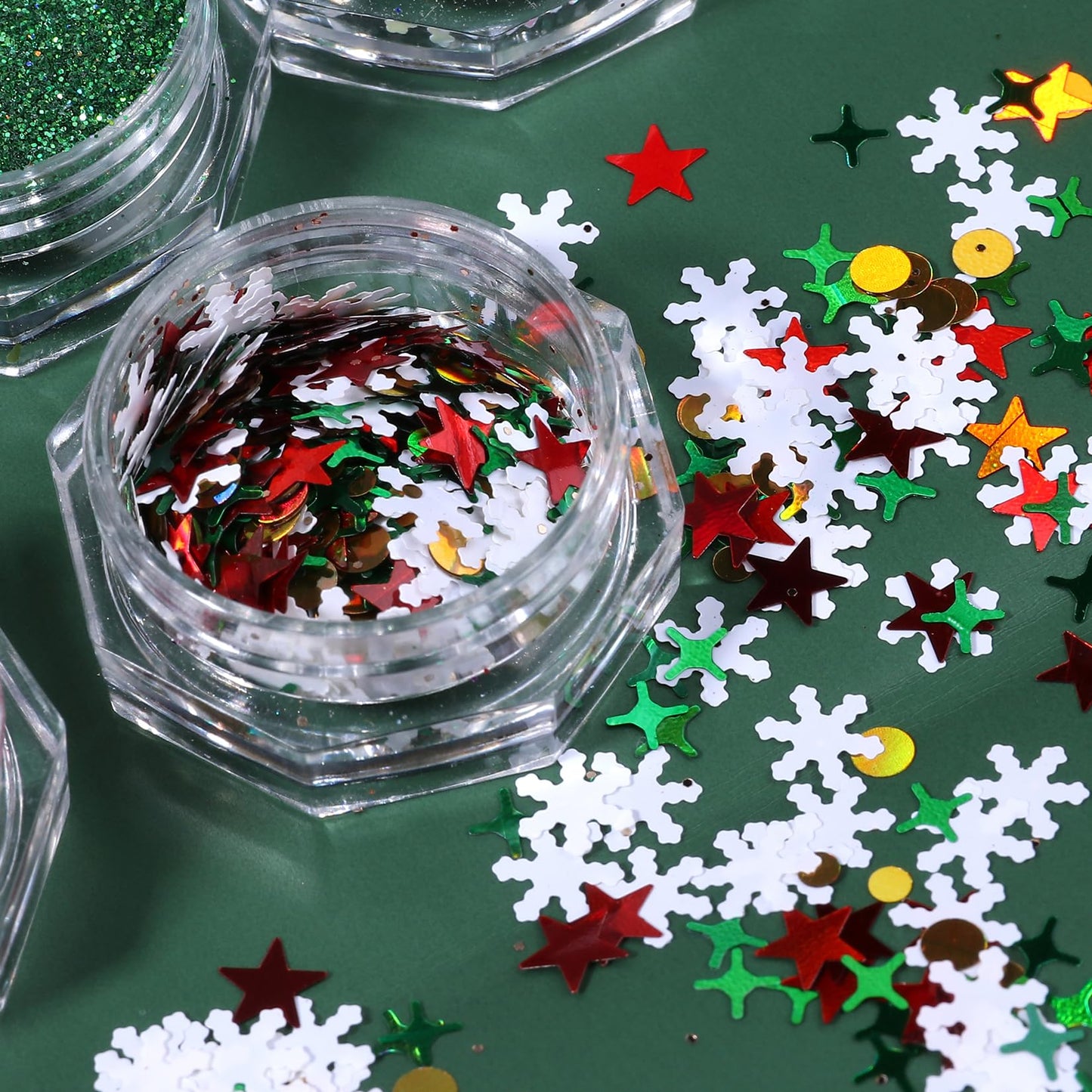 Christmas Nail Art Glitter Sequins 12 Boxes Winter Snowflake Nail Glitter Flakes Holographic Fine Glitter Powder Dipping Pigment Green Red Gold Foils Xmas Sugar Nail Design for Acrylic Nails Supplies