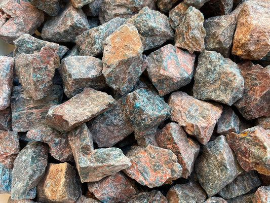 GAF TREASURES Wholesale Raw Apatite Crystals, Natural Apatite Stone, Natural Rough Apatite Crystals, Apatite Rough, Apatite Healing Crystals (Apatite, 0.5 Pound)