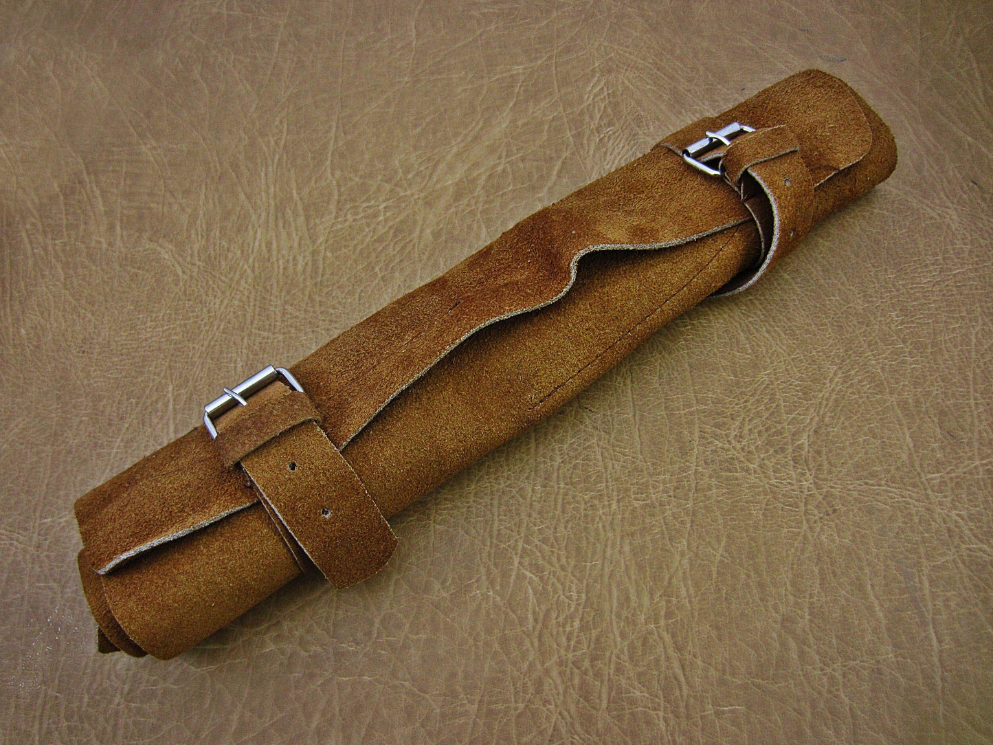5 Pieces Damascus Steel Hammered Kitchen Knife Set, 2 Tone Wine Wood Scale, 54 inches Long Sharp Knives, Custom Made Hand Forged Hammered Damascus Steel Blade, Goat Suede Roll Leather Sheath