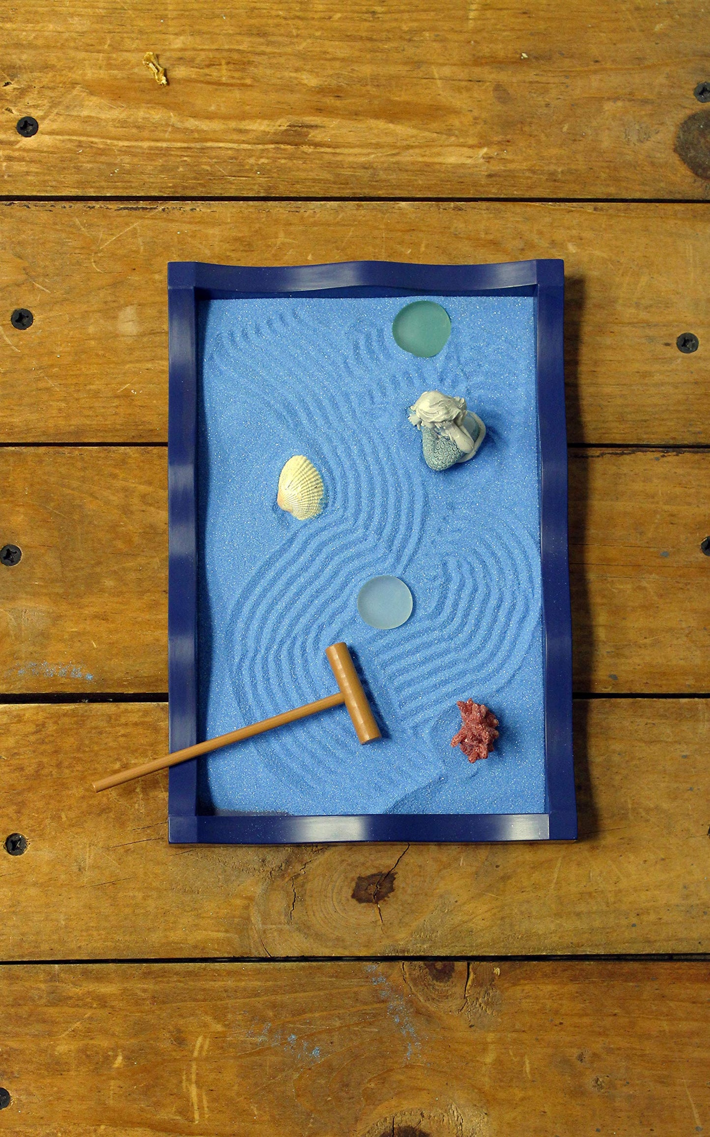 Nature's Mark Mini Zen Garden Kit for Desk with Rake, Blue Sand, Miniature Mermaid Clam Corlal Figures, Wavy Base, Glass Rocks