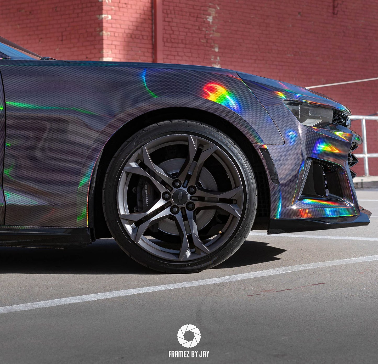 VViViD Full Car Wrap Bundle Gloss Black (50ft x 5ft) and Hex Holographic Chrome (3ft x 5ft) - M0