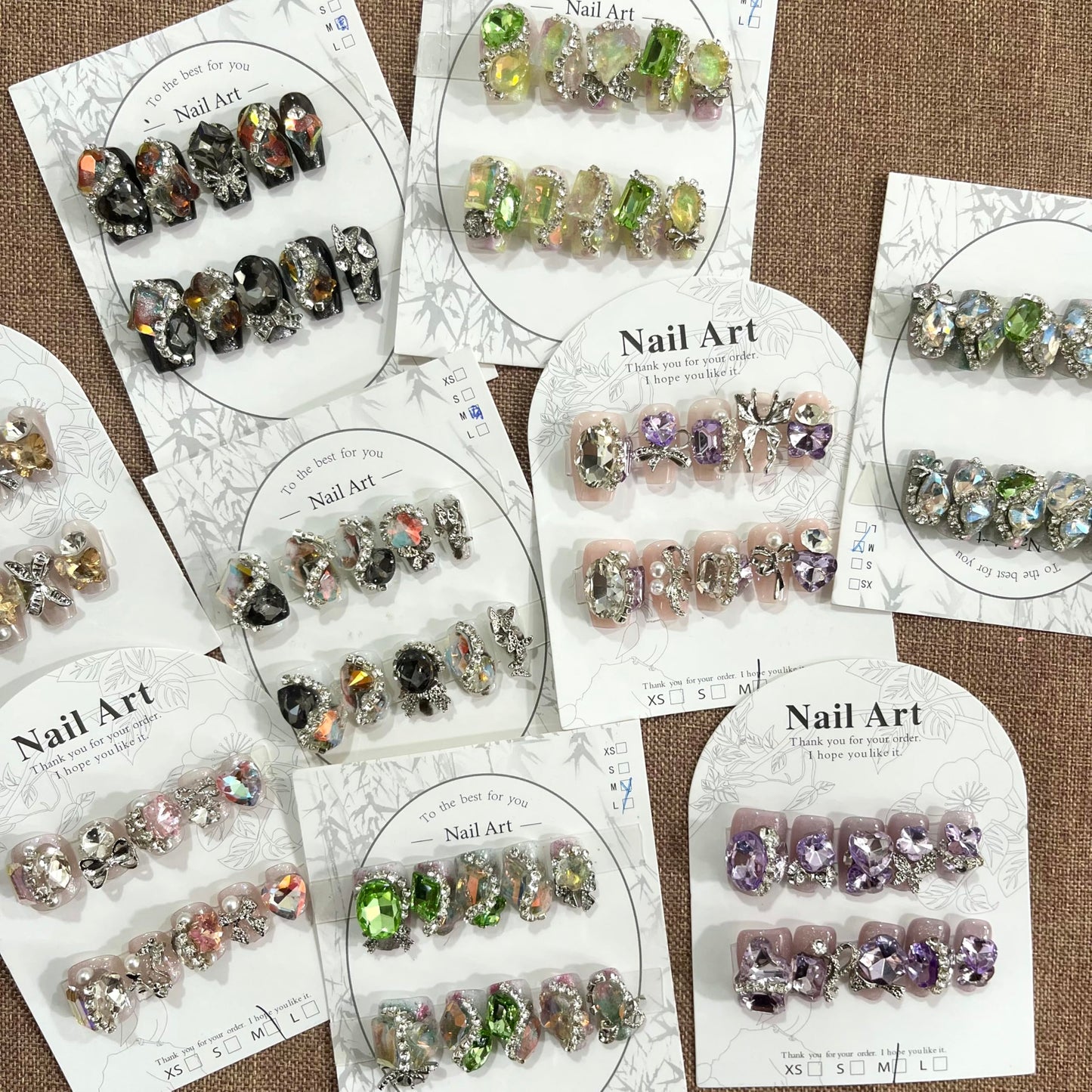 2Packs (20Pcs) Short Press on Nails Mystery Box Random Handmade Nails Manicure Charms Fake Nails Art Nail Kit press on nails for Women Party Holiday Photo Size S 1.5-2.5CM