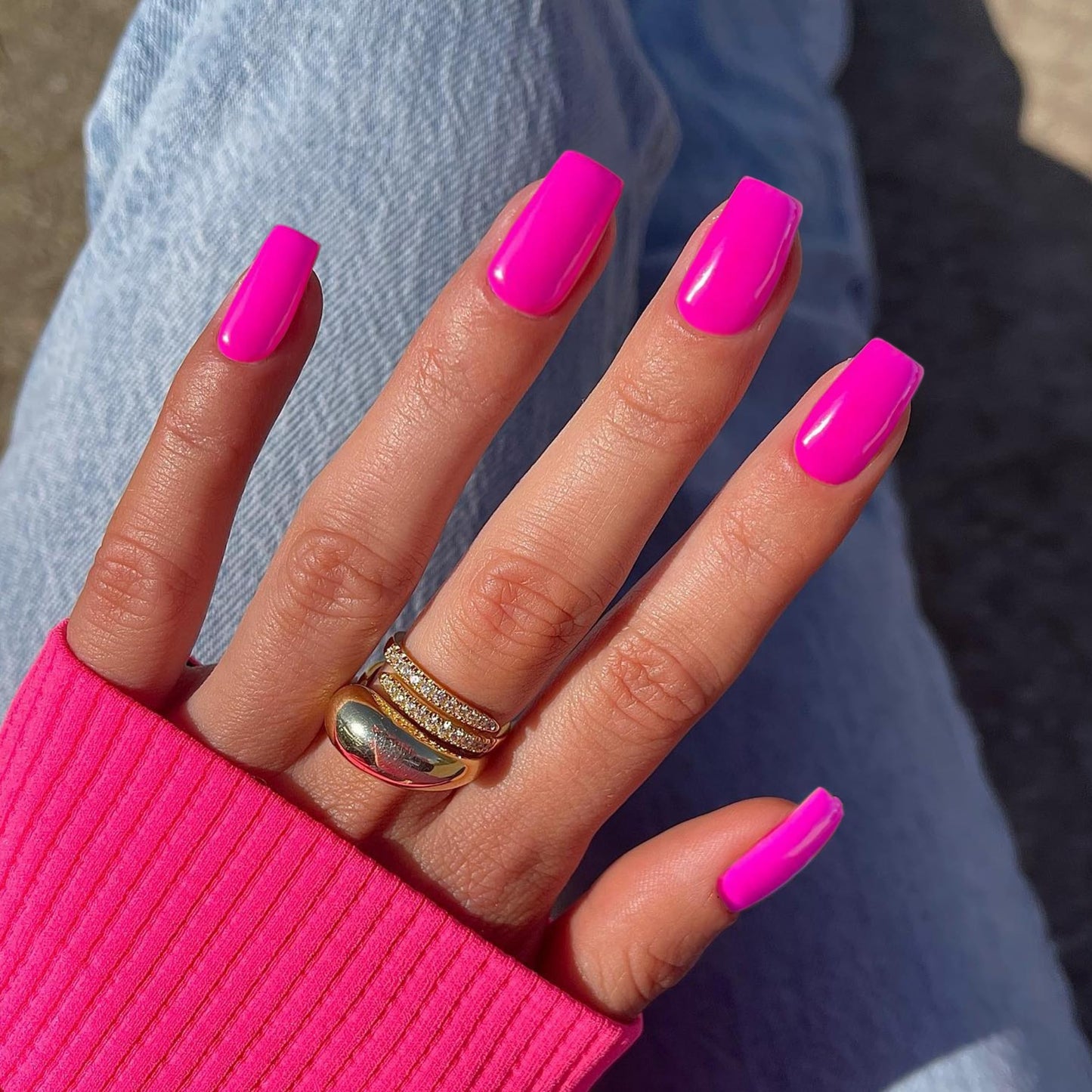KQueenest Hot Pink Press on Nails Short Medium Square &Hot Pink Press on Toes Short Square For Beach Party Daily Decoration in 48 PCS