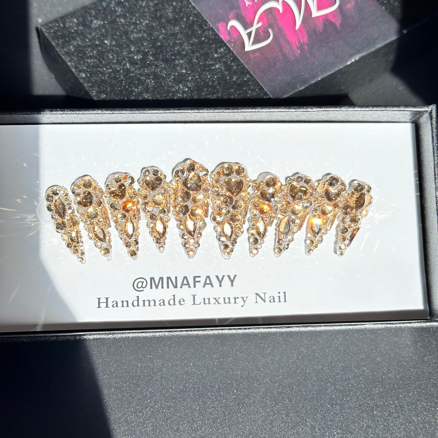 MNAFAYY Luxury Gems 100% Handmade Nails Gold Long Stiletto Press On Nails Full Cover 3D Rhinestone Crystal Gorgeous Reusable UV Finished Fake False Nails Acrylic Nail Kit With Box Gifts for Women M