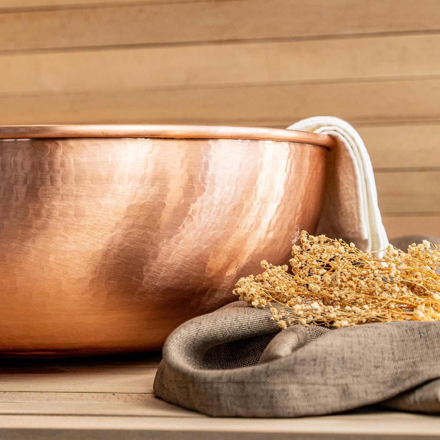 ALFIQ Hammered Copper Pedicure Bowl, 12 Inches, Portable Basin, Matte Finish