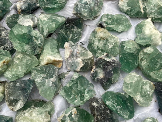 WHOLESALE Raw Green Fluorite Crystals, Natural Green Fluorite Stone, Natural Rough Green Fluorite crystals, Green Fluorite Rough, Green Fluorite Healing Crystals (Green Fluorite, 0.5 Pound)